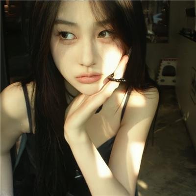 替身女配拿稳白月光剧本